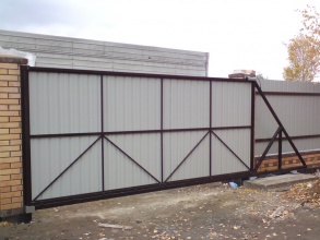 Ворота откатные с ручным управлением - пример 12 фото в Лотошино